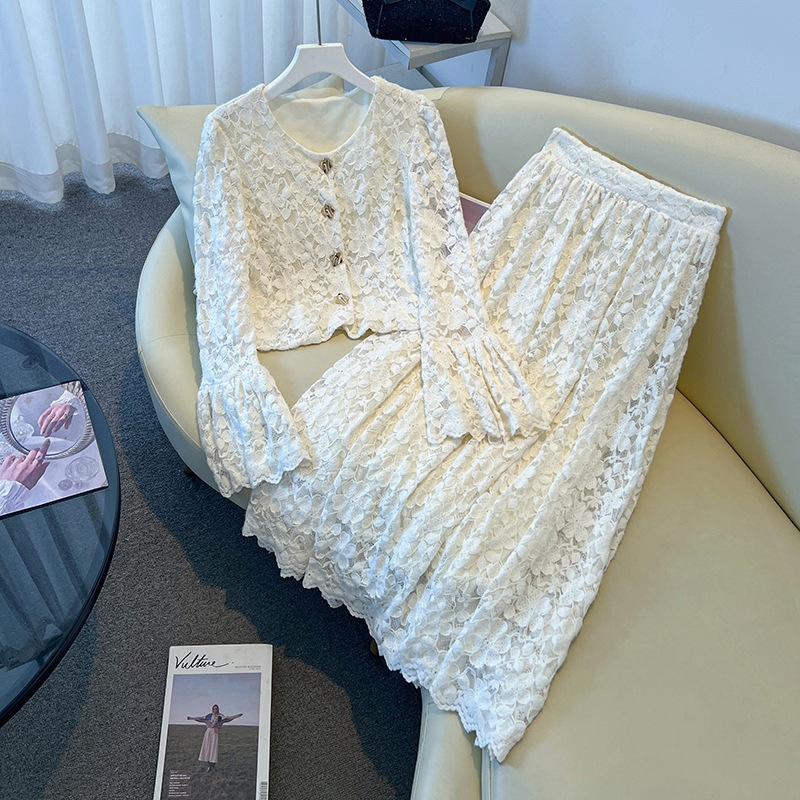 Franse crème beige 3D bloemenk - Midi Skirt Floral recensie en prijs