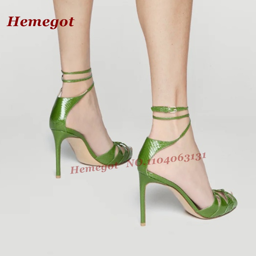 Groene sandalen met bandjes en - Sandal Strappy Heeled recensie en prijs